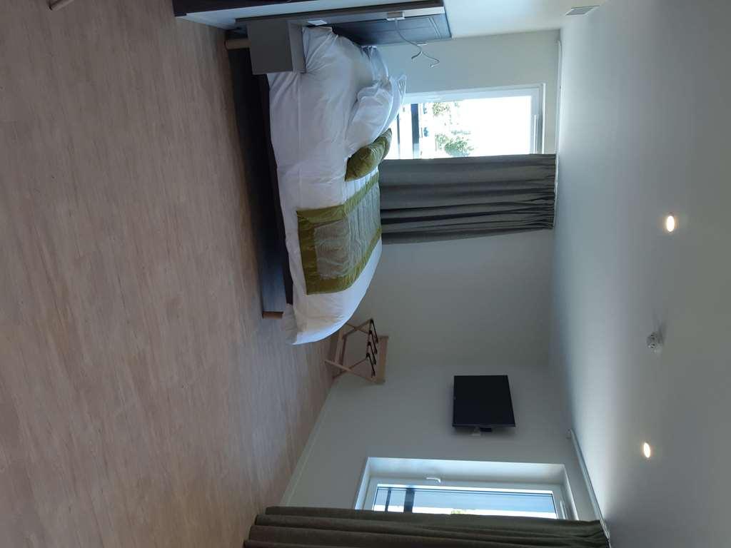 Brit Confort Hotel